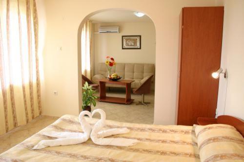 Hotel Focus Varna Habitación foto